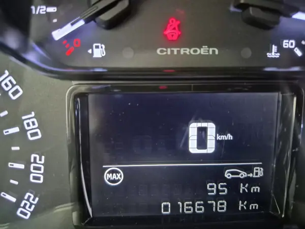 Citroën C3 2024 - 15750 EUR, 16678 km - AUTO.MOTO.pt - 16678km - foto 12 de 22