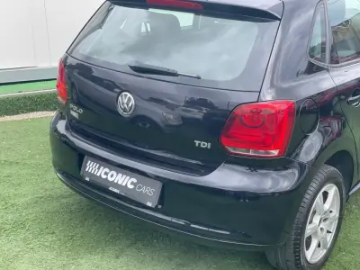 Volkswagen Polo 2013 - 7990 EUR, 168500 km - AUTO.MOTO.pt - 168500km - foto 7 de 24