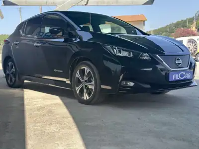Nissan Leaf 2018 - 15800 EUR, 70936 km - AUTO.MOTO.pt - 70936km - foto 5 de 14