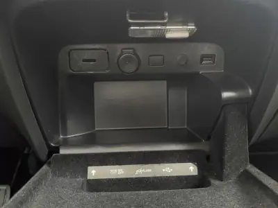 Citroën Grand C4 Spacetourer 2021 - 22490 EUR, 84915 km - AUTO.MOTO.pt - 84915km - foto 17 de 22
