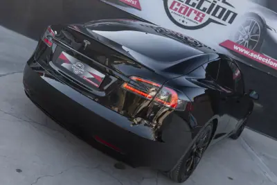Tesla Model S 2018 - 26900 EUR, 119000 km - AUTO.MOTO.pt - 119000km - foto 8 de 25
