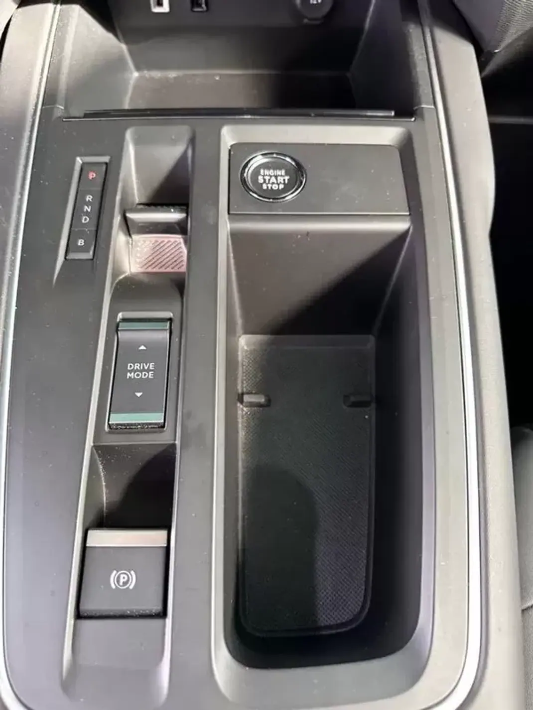 Citroën C5 Aircross 2022 - 23900 EUR, 56164 km - AUTO.MOTO.pt - 56164km - foto 16 de 19