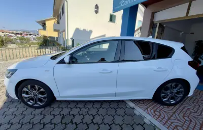 Ford Focus C-Max 2024 - 17950 EUR, 49000 km - 49000km - foto 6 de 26