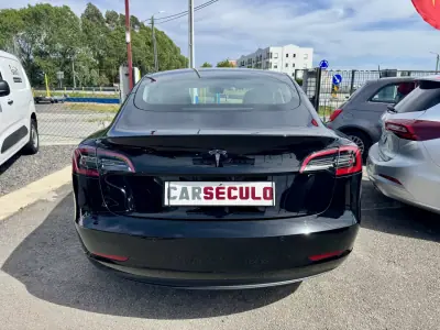 Tesla Model 3 2022 - 28690 EUR, 82305 km - AUTO.MOTO.pt - 82305km - foto 6 de 31
