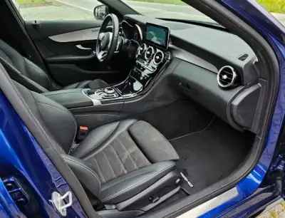 Mercedes-Benz C 300 2020 - 41500 EUR, 94000 km - AUTO.MOTO.pt - 94000km - foto 34 de 46