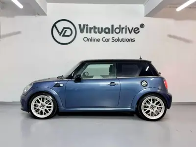 MINI 3 Portas 2010 - 7950 EUR, 181000 km - 181000km - foto 11 de 41