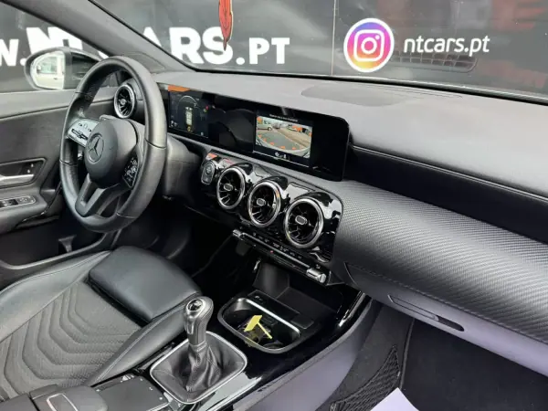 Mercedes-Benz A 180 2020 - 23900 EUR, 96785 km - AUTO.MOTO.pt - 96785km - foto 15 de 15