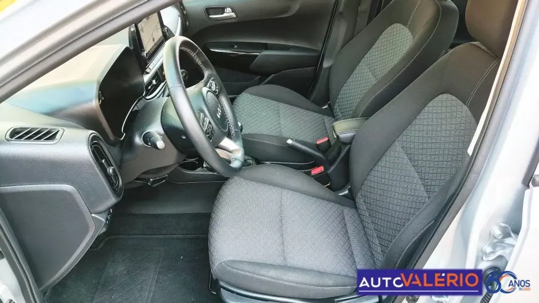 Kia Picanto 2025 - 15950 EUR, 28390 km - 28390km - foto 11 de 32