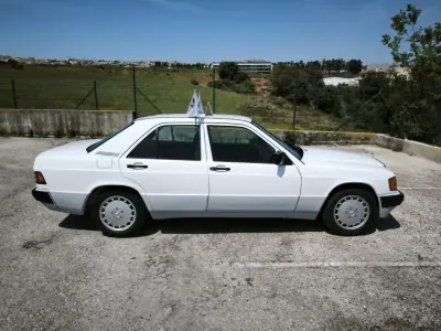 Mercedes-Benz 1993 - 9950 EUR, 89439 km - AUTO.MOTO.pt - 89439km - foto 16 de 60