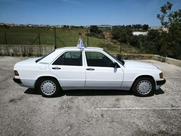 Mercedes-Benz 1993 - 9950 EUR, 89439 km - AUTO.MOTO.pt - 89439km - foto 16 de 60