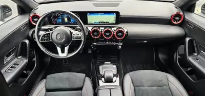 Mercedes-Benz CLA 180 2021 - 28999 EUR, 100000 km - AUTO.MOTO.pt - 100000km - foto 7 de 32