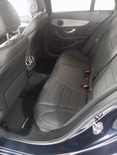 Mercedes-Benz C 220 2019 - 28300 EUR, 140000 km - AUTO.MOTO.pt - 140000km - foto 33 de 36