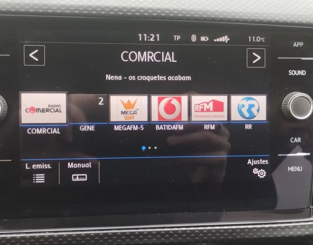 Volkswagen T-Cross 2019 - 16250 EUR, 147000 km - AUTO.MOTO.pt - 147000km - foto 11 de 13
