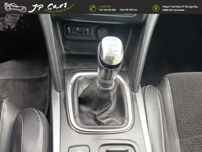 Renault Mégane 2016 - 12500 EUR, 106380 km - AUTO.MOTO.pt - 106380km - foto 9 de 13