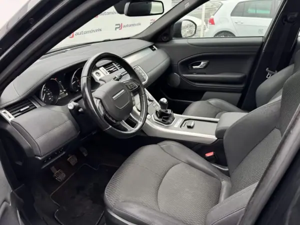 Land Rover Range Rover Evoque 2017 - 23500 EUR, 169496 km - AUTO.MOTO.pt - 169496km - foto 15 de 28