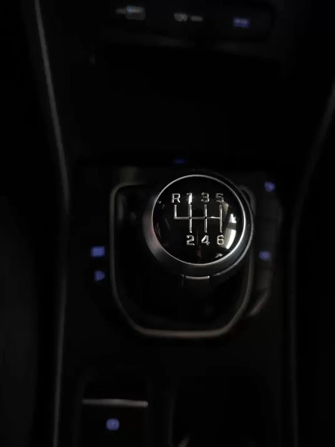 Hyundai Tucson 2023 - 27350 EUR, 19200 km - AUTO.MOTO.pt - 19200km - foto 31 de 40