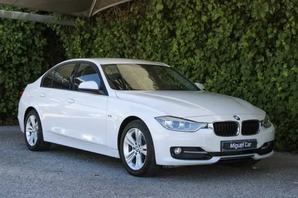 BMW 318 d Auto Line Sport 2014 Diesel — 144 000 km BMW 318 d Auto Line Sport 2014 Diesel