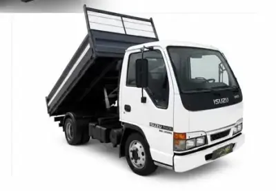 Isuzu 2005 - 16500 EUR, 215000 km - AUTO.MOTO.pt - 215000km - foto 3 de 7