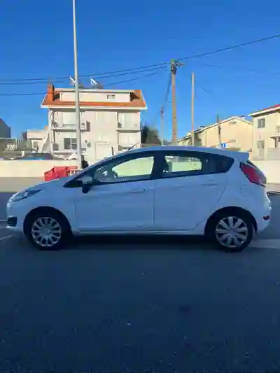 Ford Fiesta 2015 - 5490 EUR, 150000 km - 150000km - foto 7 de 13