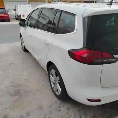 Opel Zafira 2016 - 14000 EUR, 96600 km - 96600km - foto 3 de 4