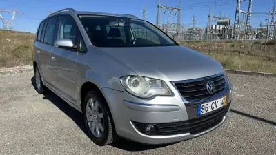 Volkswagen Touran 2007 - 6900 EUR, 315000 km - 315000km - foto 2 de 27