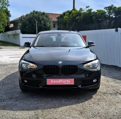 BMW 116 2014 - 10900 EUR, 241627 km - AUTO.MOTO.pt - 241627km - foto 12 de 32