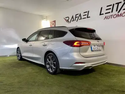 Ford Focus SW 2023 - 18750 EUR, 88000 km - AUTO.MOTO.pt - 88000km - foto 10 de 33