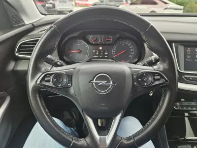 Opel Grandland X 2020 - 18800 EUR, 53900 km - AUTO.MOTO.pt - 53900km - foto 11 de 41