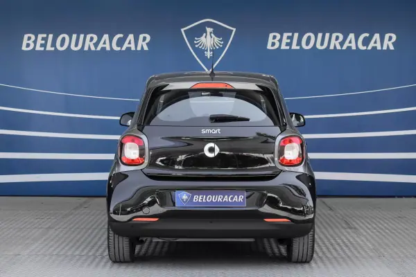 Smart ForFour 2018 - 10500 EUR, 96652 km - AUTO.MOTO.pt - 96652km - foto 5 de 15