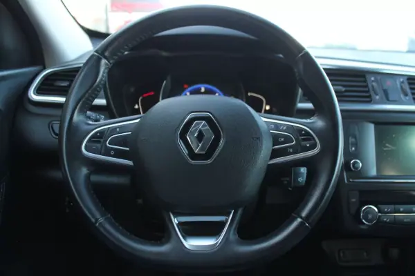 Renault Kadjar 2016 - 14500 EUR, 192000 km - AUTO.MOTO.pt - 192000km - foto 10 de 20