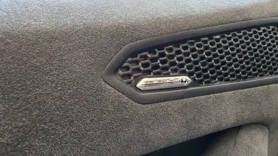 Lamborghini Huracán 2024 - 397500 EUR, 11996 km - AUTO.MOTO.pt - 11996km - foto 41 de 79