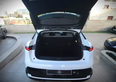 Renault Mégane E-Tech 2022 - 21000 EUR, 31000 km - AUTO.MOTO.pt - 31000km - foto 27 de 29