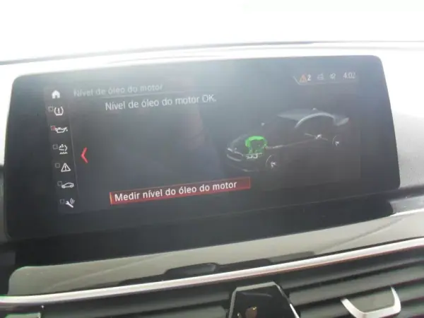 BMW 520 2017 - 26950 EUR, 80835 km - AUTO.MOTO.pt - 80835km - foto 24 de 38