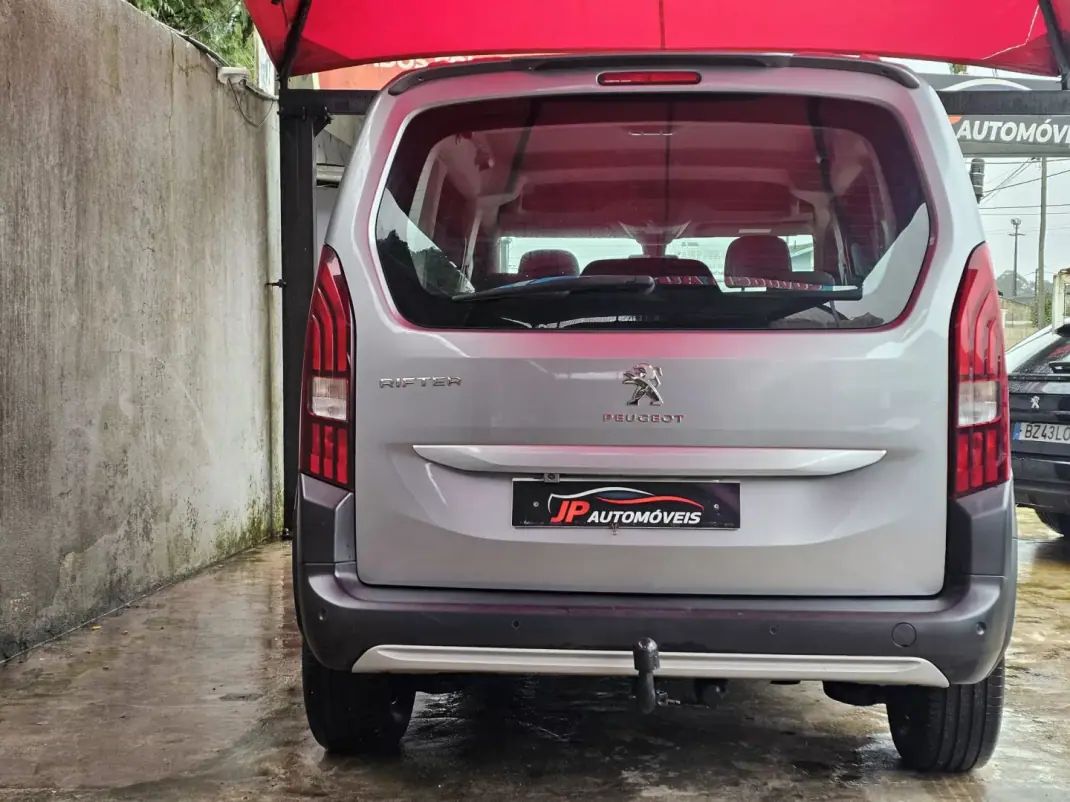 Peugeot Rifter 2021 - 17999 EUR, 83000 km - AUTO.MOTO.pt - 83000km - foto 21 de 21