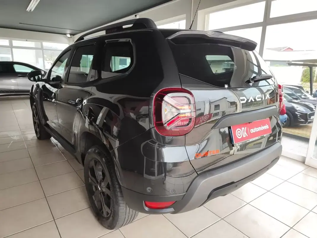 Dacia Duster 2023 - 16750 EUR, 65400 km - AUTO.MOTO.pt - 65400km - foto 7 de 35