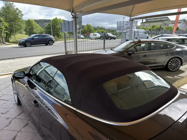 Audi A5 Cabrio 2011 - 14950 EUR, 274529 km - AUTO.MOTO.pt - 274529km - foto 6 de 37
