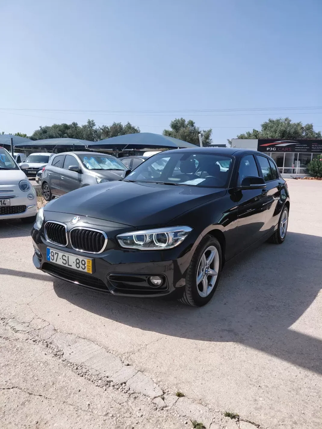BMW 116 2017 - 16980 EUR, 140000 km - AUTO.MOTO.pt - 140000km - foto 1 de 11
