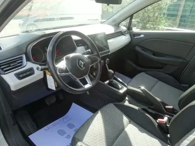 Renault Clio 2021 - 15200 EUR, 72469 km - AUTO.MOTO.pt - 72469km - foto 2 de 24