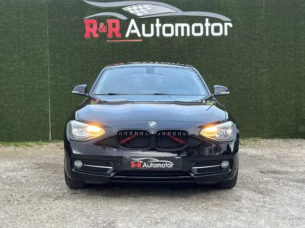 BMW 116 2014 - 13800 EUR, 137000 km - AUTO.MOTO.pt - 137000km - foto 4 de 24