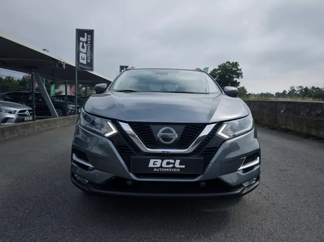 Nissan Qashqai 2018 - 18990 EUR, 123000 km - AUTO.MOTO.pt - 123000km - foto 2 de 40