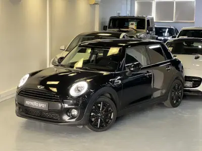 MINI 5 Portas 2016 - 13990 EUR, 95000 km - AUTO.MOTO.pt - 95000km - foto 13 de 41