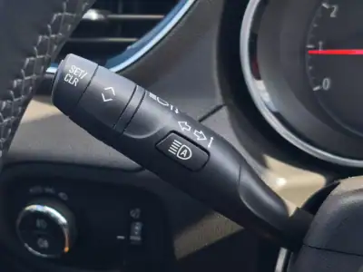 Opel Grandland X 2020 - 17990 EUR, 65073 km - AUTO.MOTO.pt - 65073km - foto 19 de 38