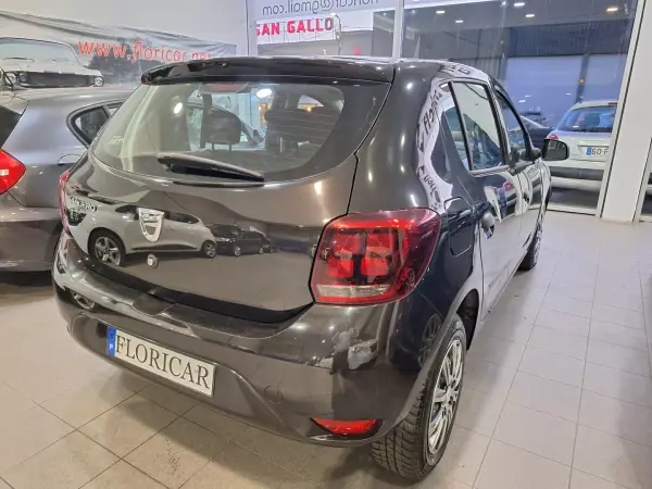 Dacia Sandero SCe 75 Essentiel 2019 Gasolina