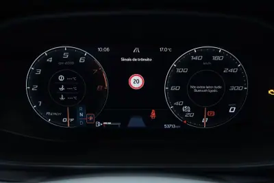 Cupra Formentor 2022 - 35950 EUR, 53000 km - AUTO.MOTO.pt - 53000km - foto 23 de 48