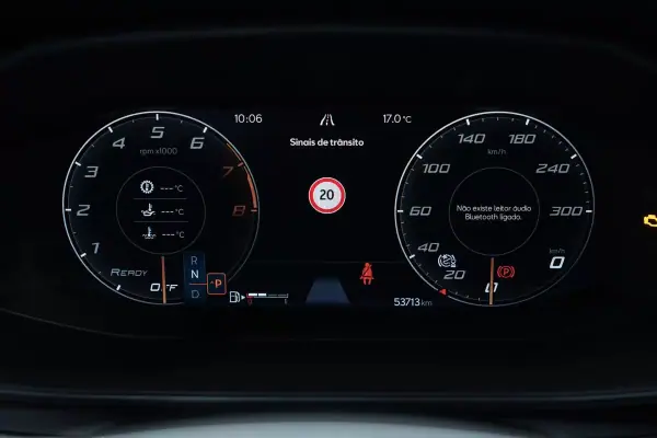 Cupra Formentor 2022 - 35950 EUR, 53000 km - AUTO.MOTO.pt - 53000km - foto 23 de 48