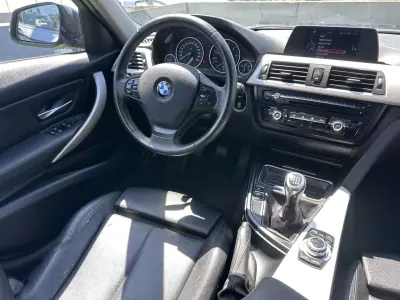 BMW 316 2014 - 11900 EUR, 240000 km - AUTO.MOTO.pt - 240000km - foto 27 de 58