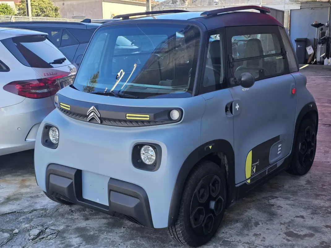 Citroën Ami 2024 - 8499 EUR, 9221 km - 9221km - foto 3 de 13