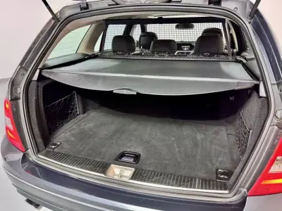 Mercedes-Benz C 220 2013 - 13750 EUR, 177000 km - AUTO.MOTO.pt - 177000km - foto 52 de 54