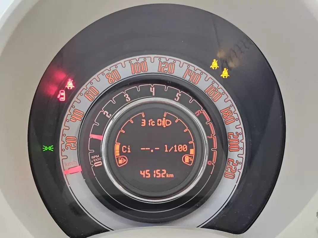 Fiat 500 2022 - 13300 EUR, 45152 km - 45152km - foto 9 de 18