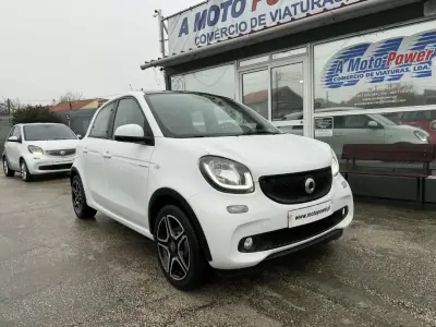 Smart ForFour 2018 - 13890 EUR, 89000 km - AUTO.MOTO.pt - 89000km - foto 6 de 7